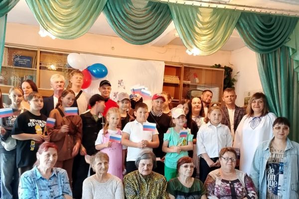 «С любовью и верой в Россию» Мариинская МО ВОС.