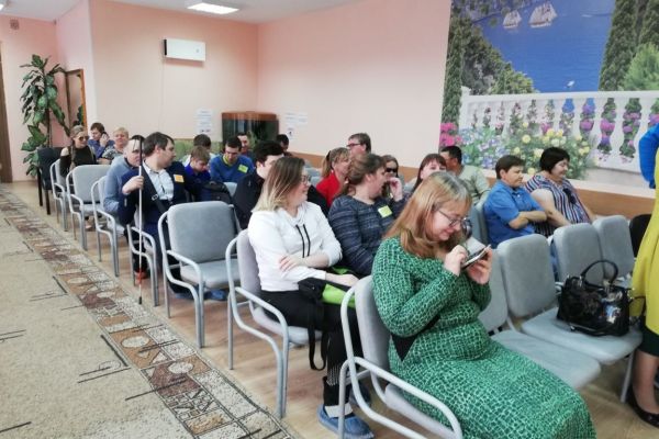 Зал со зрителями