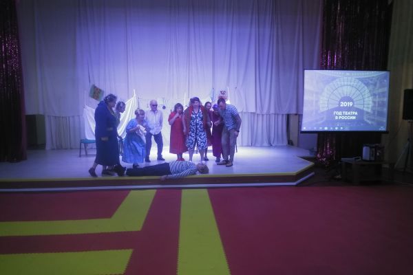 Театральная постановка  «Нервные люди»