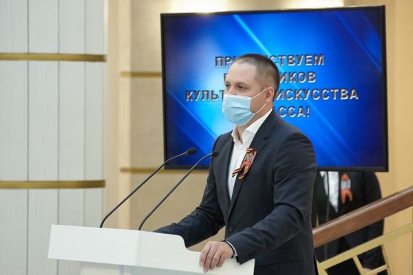 фото с церемонии награждения Даутова И.М. 