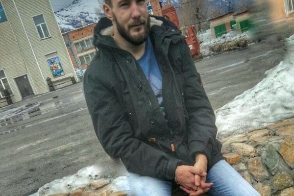 на фото Астанин Андрей 