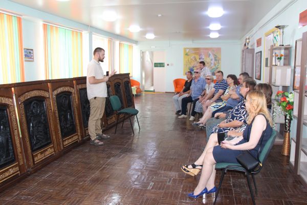 Выставка резных икон «Прикосновенный образ»