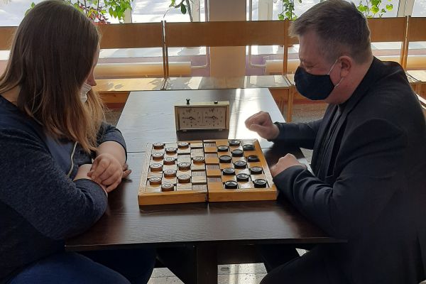 Шашки Рязанаова и Петров