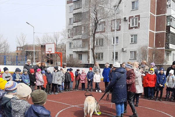 Сбербанк и День Собаки-поводыря 