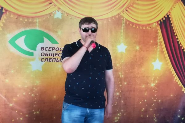 Владислав  Леонтьев