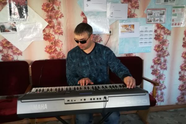 подбор мелодии на синтезаторе