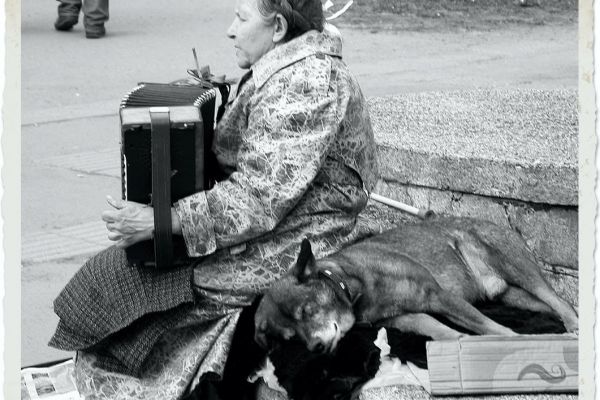 беседа «Сердце её было зрячим», приуроченная 90-летию незрячей поэтессы - Нины Яночкиной 