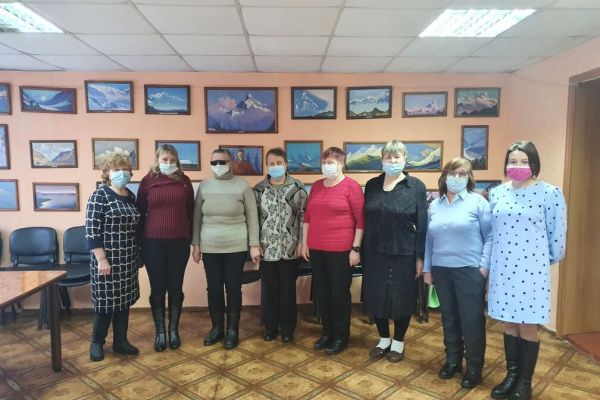 беседа «Сердце её было зрячим», приуроченная 90-летию незрячей поэтессы - Нины Яночкиной 
