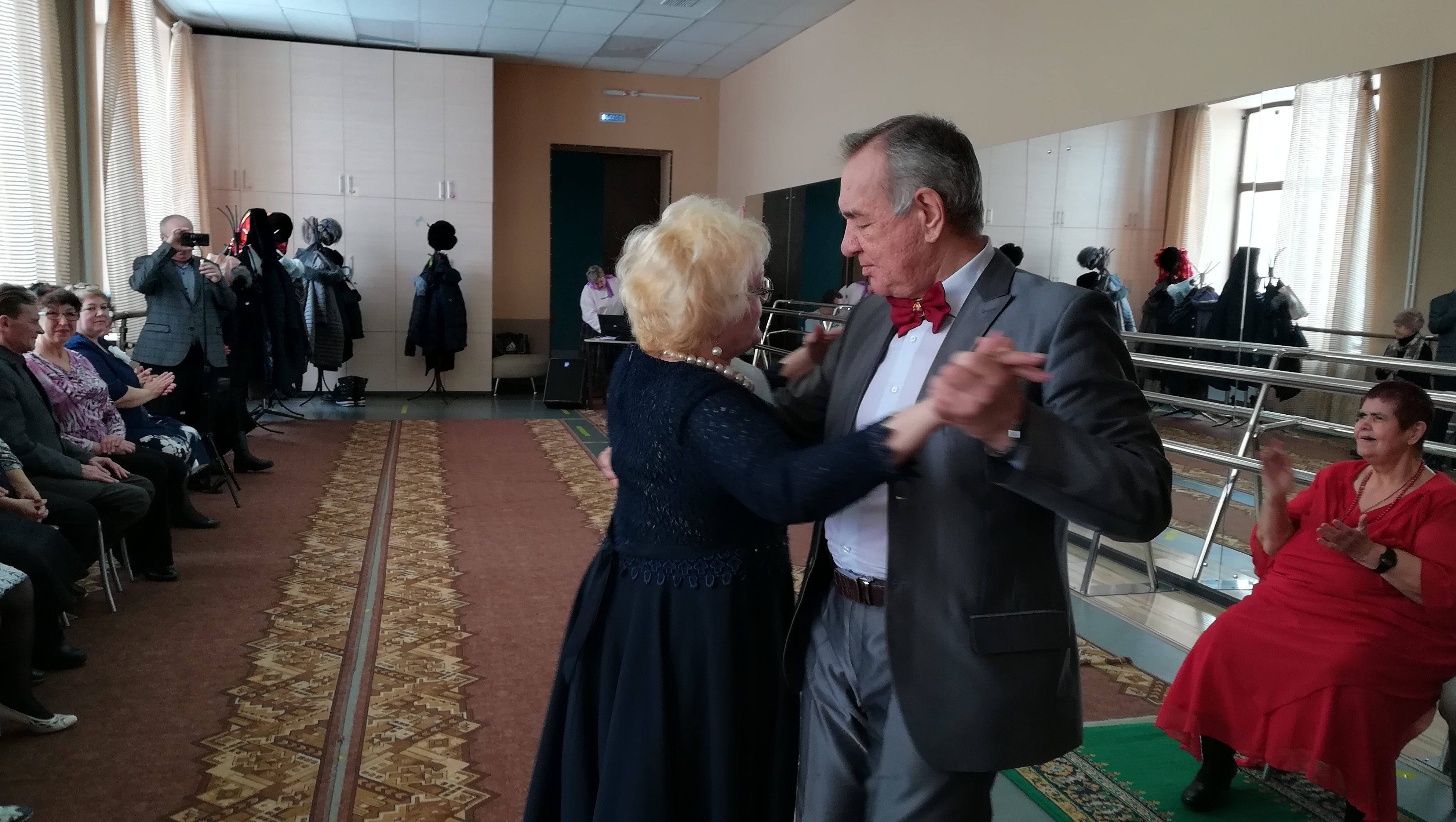 Новиченко С и Д.