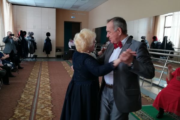 Новиченко С и Д.