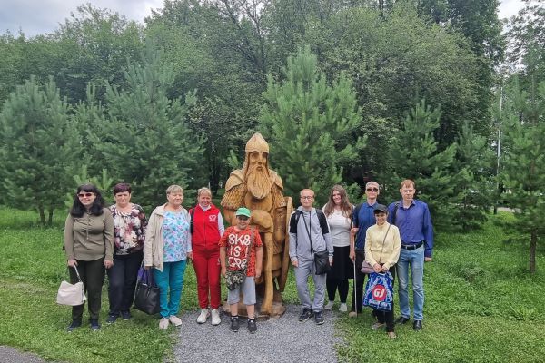 Туризм с целью отдыха в Зенковском парке г Прокопьевск