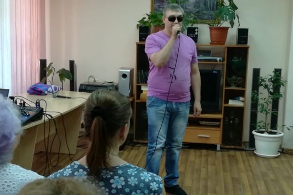 Владислав Леонтьев 