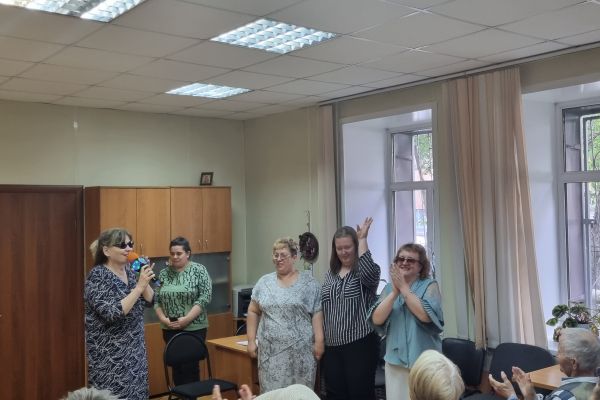 концертная программа под названием «Лето звёздное - звонче пой!»