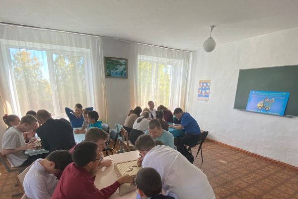 экспресс-тур «Мы в гости с тифло-игрой» в школу-интернат №23 