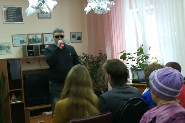 Владислав Леонтьев