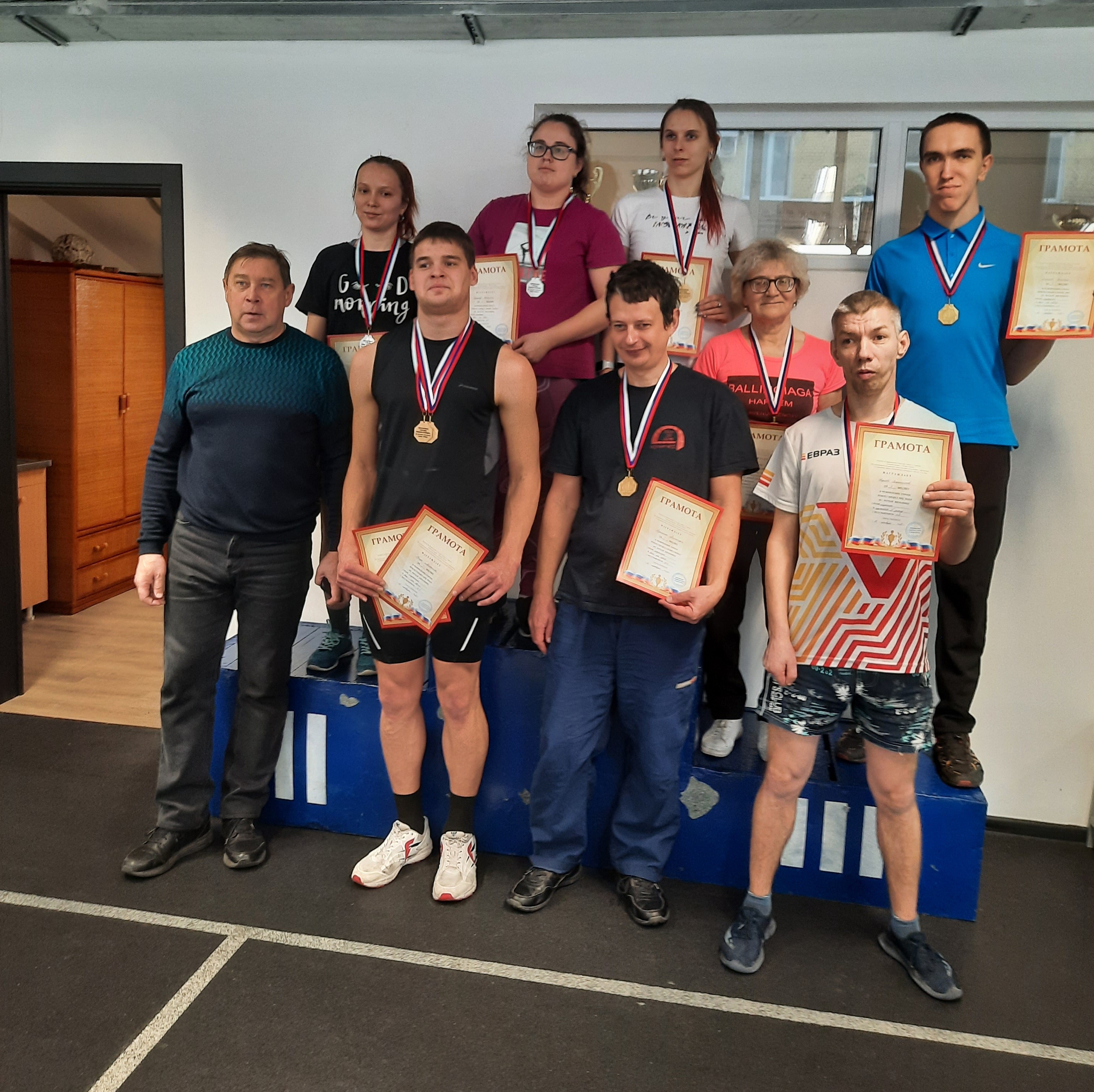 участие членов Новокузнецкой МО ВОС в Чемпионате по легкой атлетике