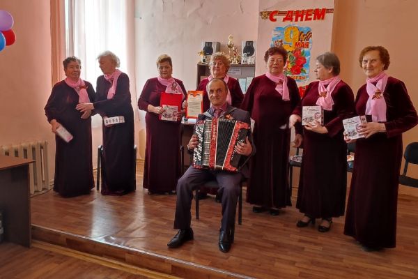 конкурсно-концертная программа «И помнит мир, спасенный...», посвященная Дню победы 