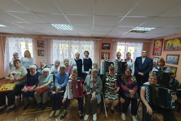 Праздничный концерт ко дню ветеранов 