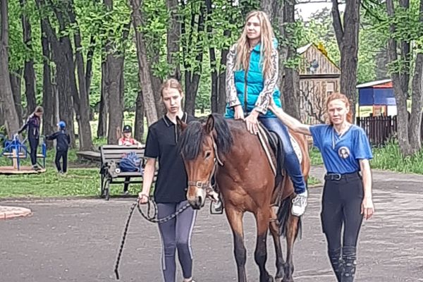 Экскурсия в Зенковском парке 